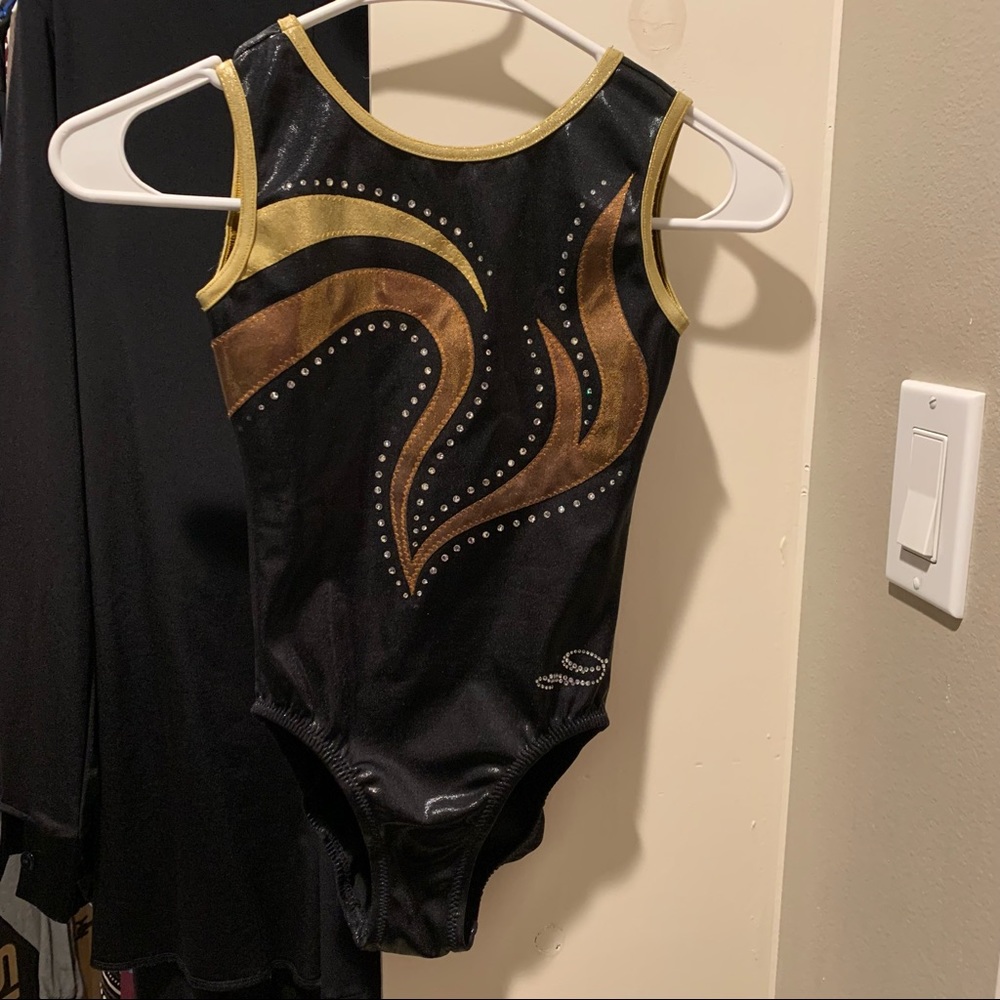 Dreamlight Activewear Black Leotard